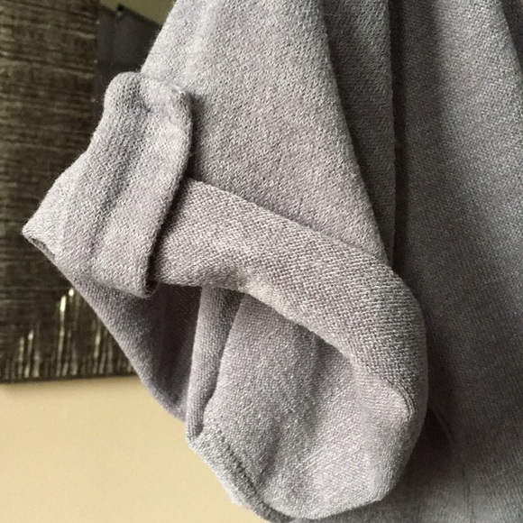 ✨NEW✨LAST✨Silver Knit Cardigan - Picture 7 of 8